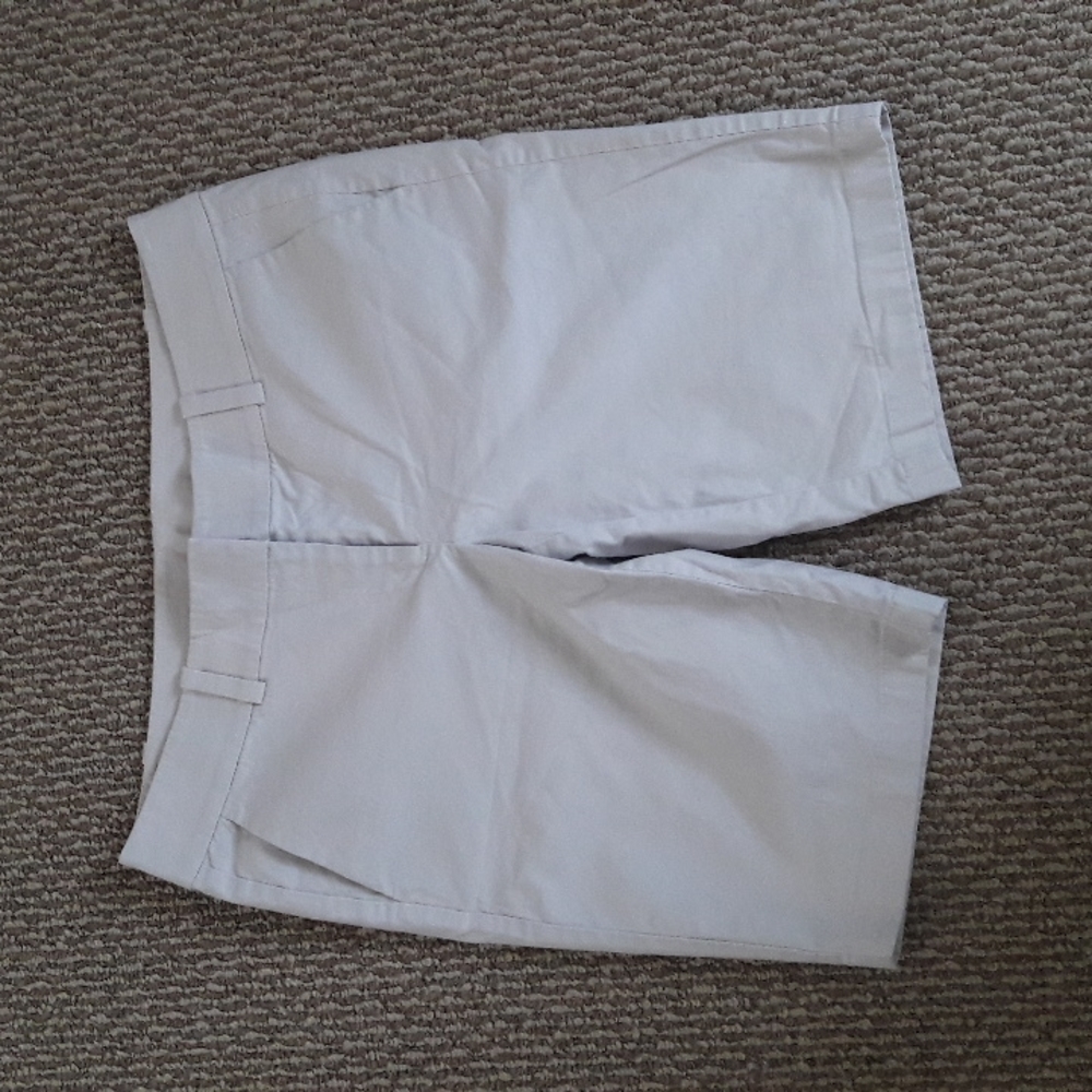Ann taylor boardwalk khaki shorts